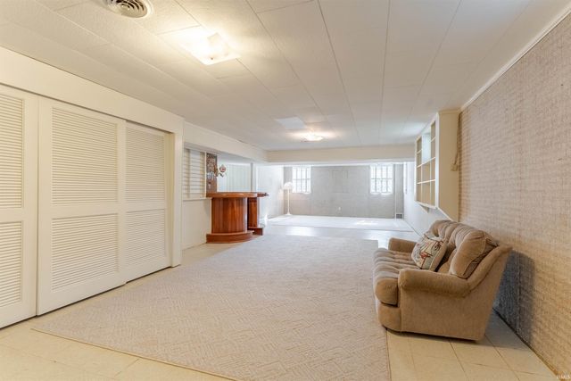 520 Scenic Drive, Evansville, IN 47715