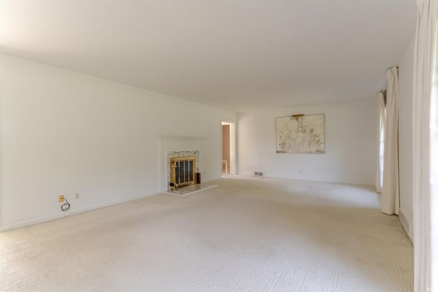 520 Scenic Drive, Evansville, IN 47715