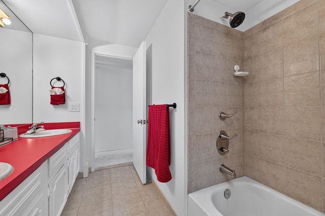 3357 Tacoma Circle, Ann Arbor, MI 48108