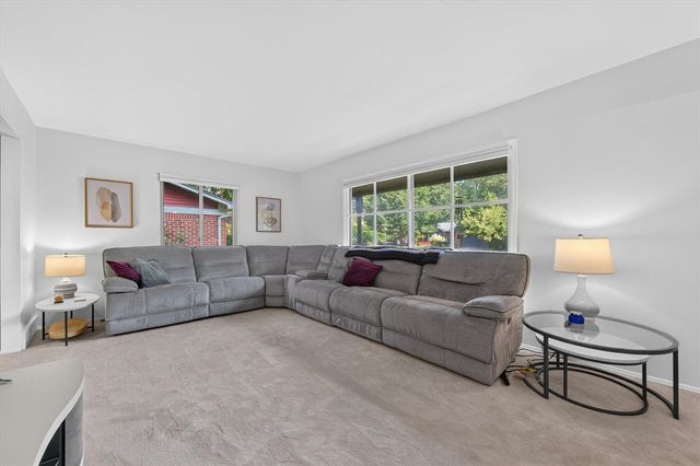 3357 Tacoma Circle, Ann Arbor, MI 48108