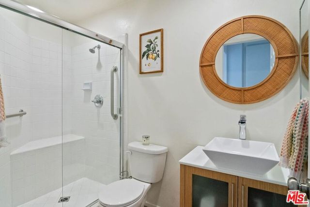 4724 Rhapsody Drive, Oak Park, CA 91377