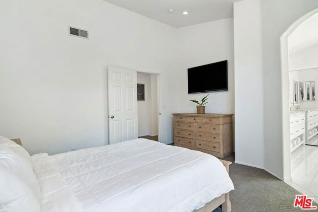 4724 Rhapsody Drive, Oak Park, CA 91377