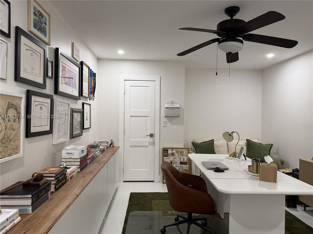 15896 Kilmarnock Dr 15896, Miami Lakes, FL 33014