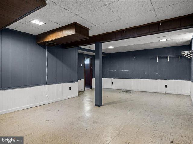 210 COUNTISS AVE, Lindenwold, NJ 08021