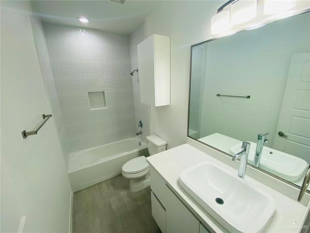 1625 W Marlin Street 3, Pharr, TX 78577