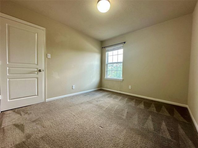 11111 Kingsnorth Drive, Tomball, TX 77375