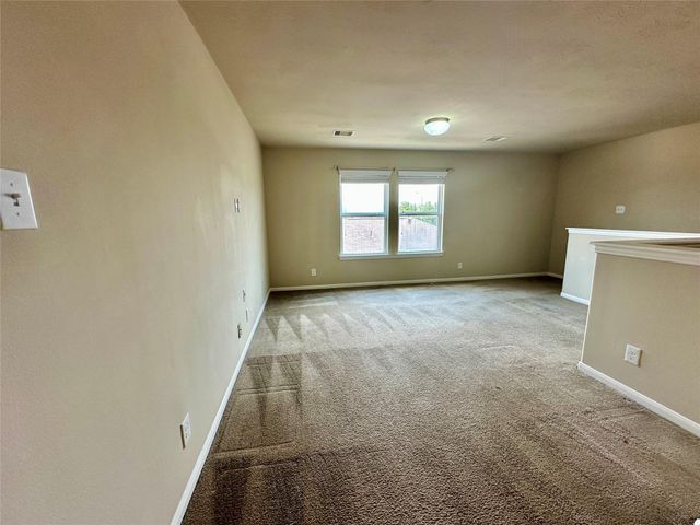 11111 Kingsnorth Drive, Tomball, TX 77375