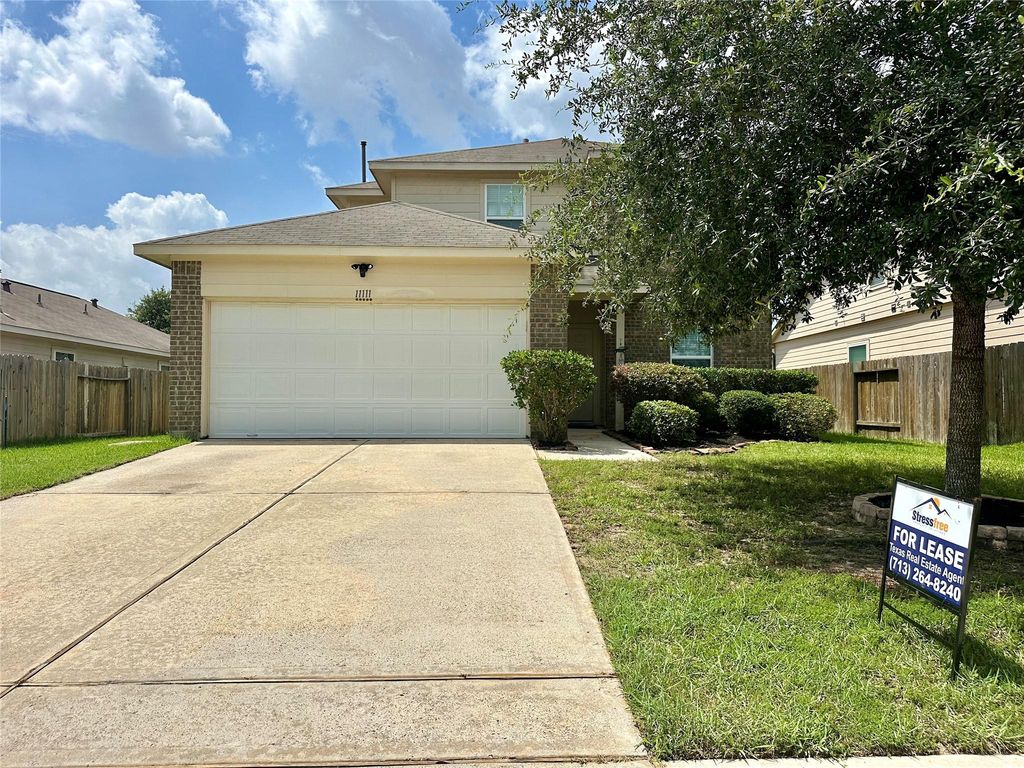 11111 Kingsnorth Drive, Tomball, TX 77375