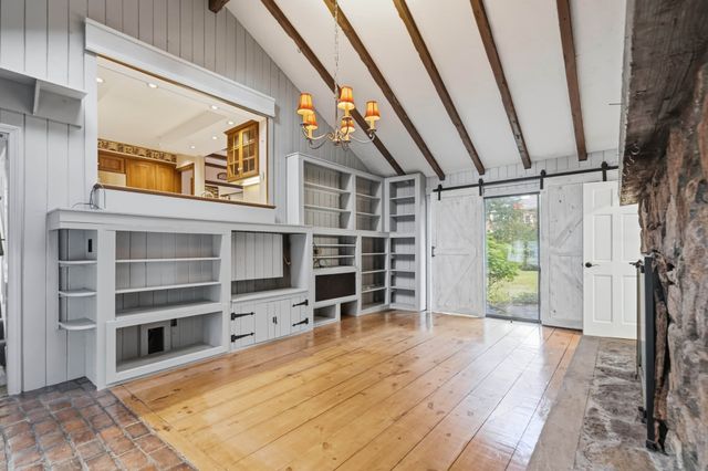 81 Ware St, Dedham, MA 02026