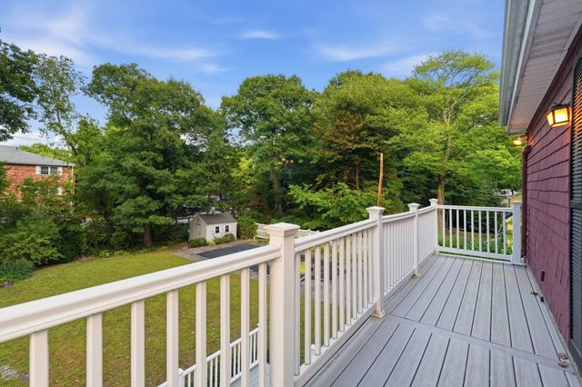 81 Ware St, Dedham, MA 02026