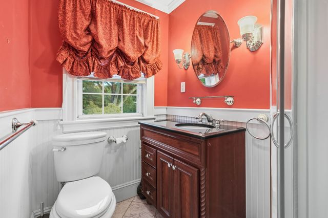81 Ware St, Dedham, MA 02026