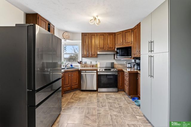 7812 Jackson Street, Omaha, NE 68114