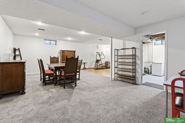 7812 Jackson Street, Omaha, NE 68114