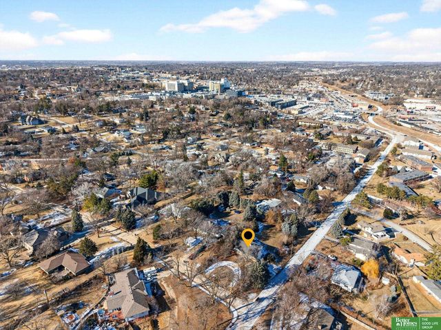 7812 Jackson Street, Omaha, NE 68114