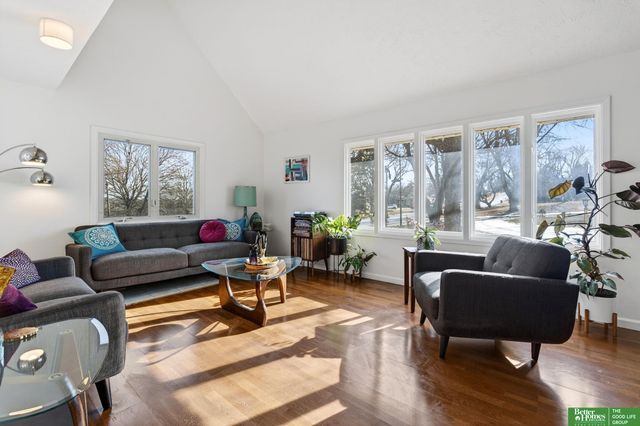 7812 Jackson Street, Omaha, NE 68114