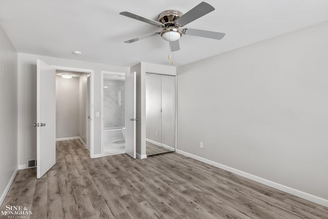 1007 Vernier Road, Grosse Pointe Woods, MI 48236