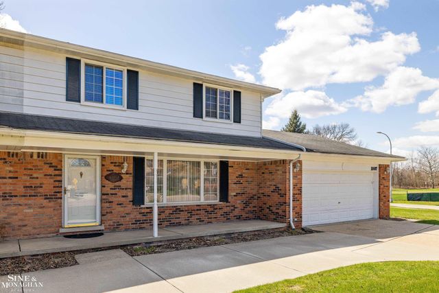 1007 Vernier Road, Grosse Pointe Woods, MI 48236