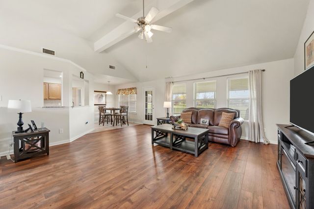 240 Half Moon Way, Runaway Bay, TX 76426