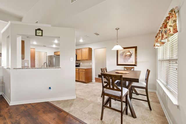 240 Half Moon Way, Runaway Bay, TX 76426