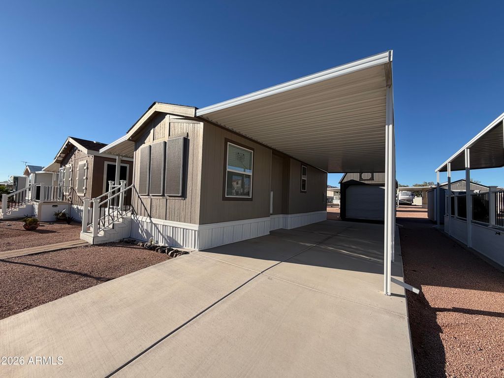1363 N Plaza Drive 41, Apache Junction, AZ 85120 — exterior