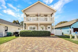 534 Leawood CIR, Naples, FL 34104