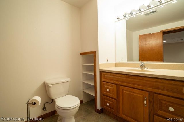 34950 Mourning Dove Lane, Richmond, MI 48062