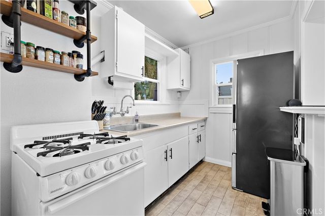 31692 3rd Avenue, Laguna Beach, CA 92651