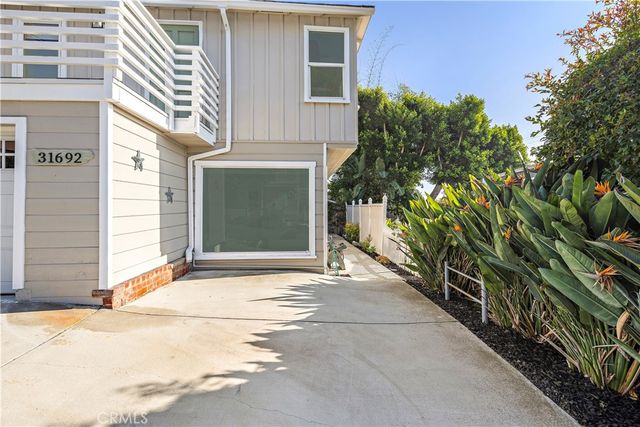 31692 3rd Avenue, Laguna Beach, CA 92651