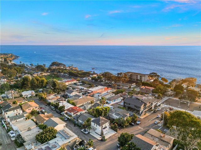 31692 3rd Avenue, Laguna Beach, CA 92651
