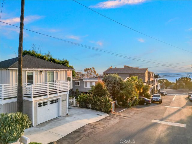 31692 3rd Avenue, Laguna Beach, CA 92651