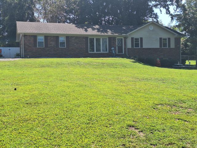 65 Bertha St, Mc Kenzie, TN 38201