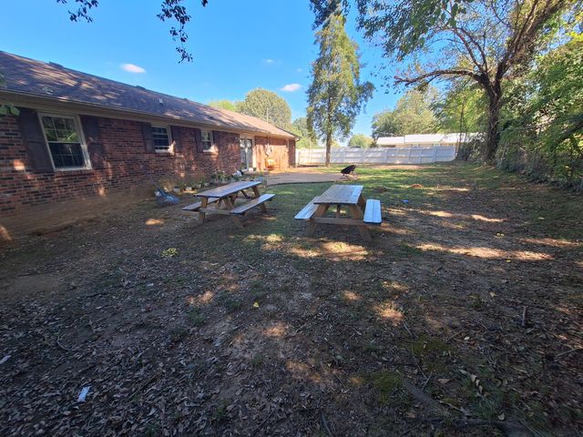 65 Bertha St, Mc Kenzie, TN 38201