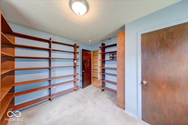 343 Pleasant Drive, Whiteland, IN 46184