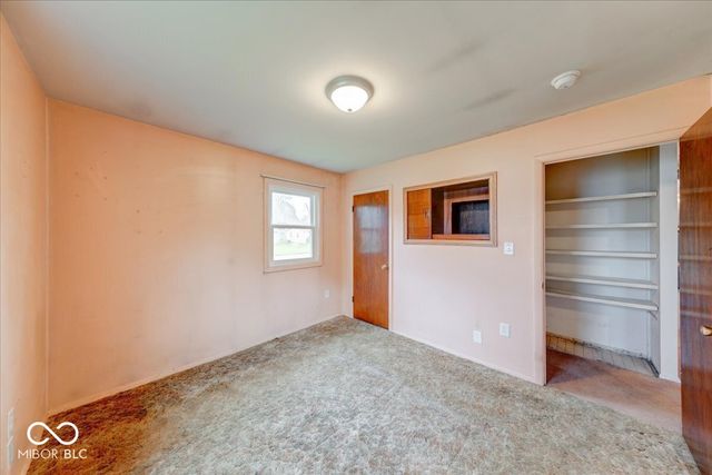 343 Pleasant Drive, Whiteland, IN 46184