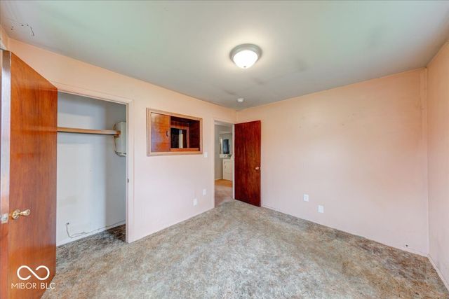 343 Pleasant Drive, Whiteland, IN 46184