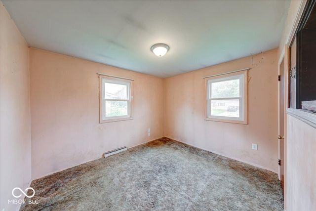 343 Pleasant Drive, Whiteland, IN 46184