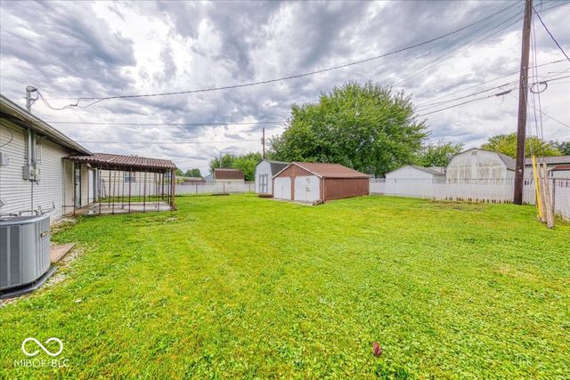 343 Pleasant Drive, Whiteland, IN 46184