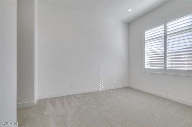 10710 Agate Cliffs Avenue, Las Vegas, NV 89135