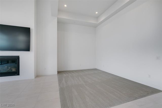 10710 Agate Cliffs Avenue, Las Vegas, NV 89135