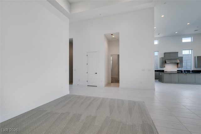 10710 Agate Cliffs Avenue, Las Vegas, NV 89135