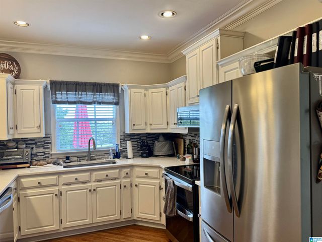 138 LELIA DRIVE, Warrior, AL 35180
