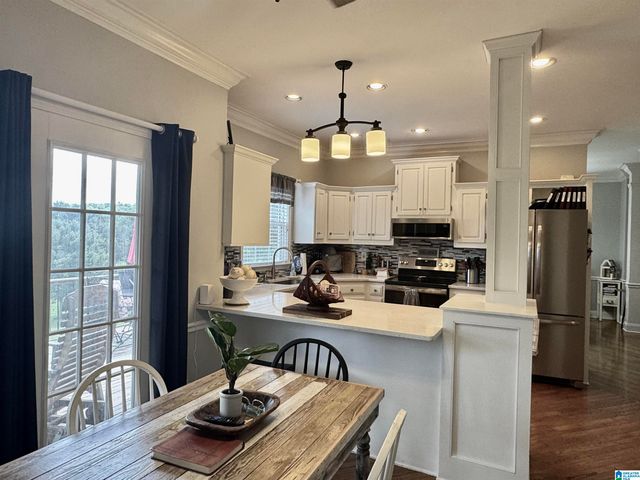 138 LELIA DRIVE, Warrior, AL 35180