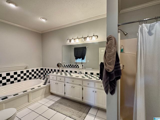 138 LELIA DRIVE, Warrior, AL 35180