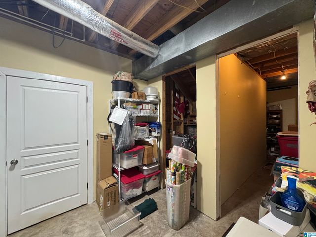 138 LELIA DRIVE, Warrior, AL 35180