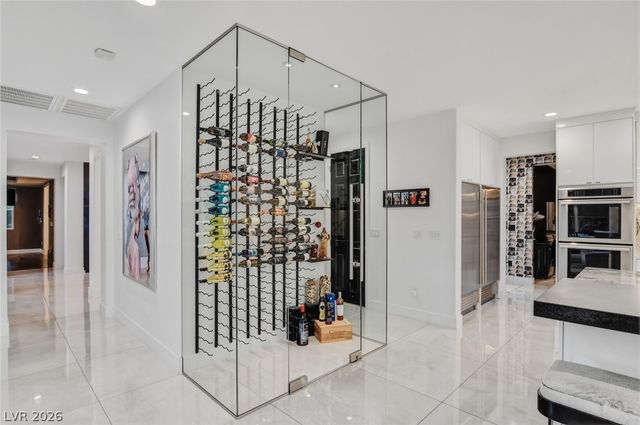 10736 Penhurst Way, Las Vegas, NV 89135