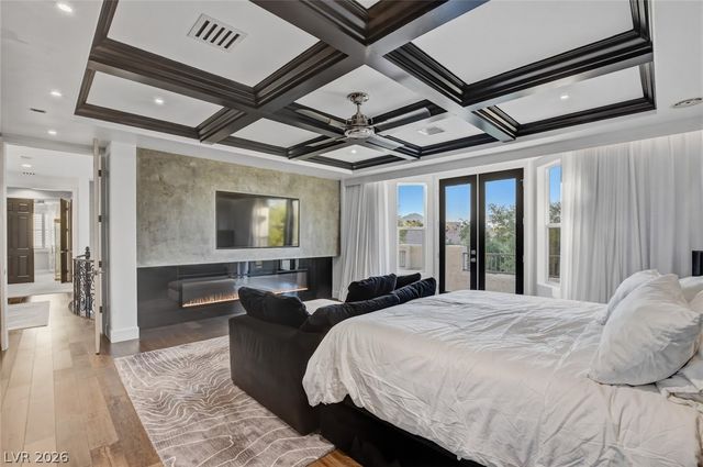 10736 Penhurst Way, Las Vegas, NV 89135