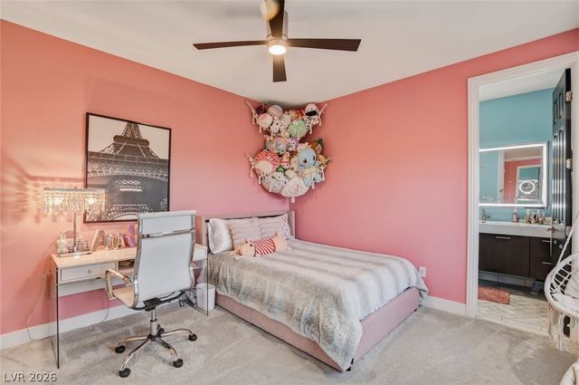 10736 Penhurst Way, Las Vegas, NV 89135