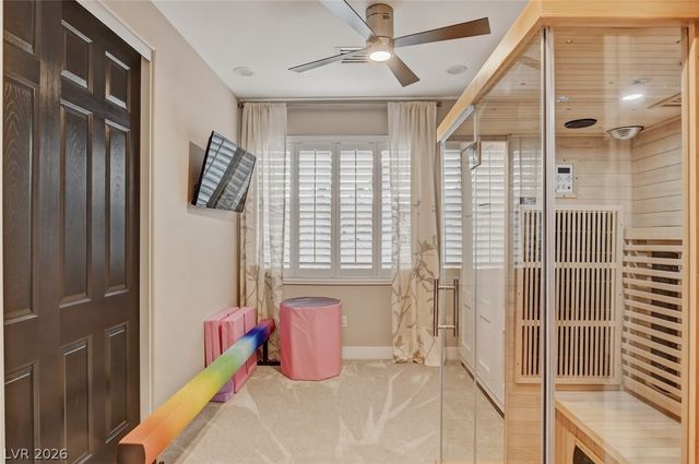 10736 Penhurst Way, Las Vegas, NV 89135