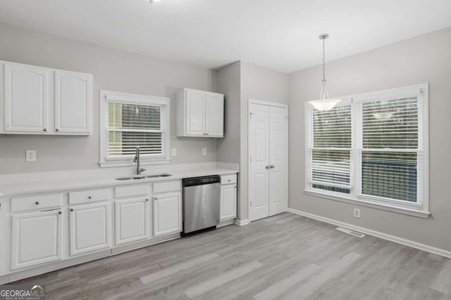 4287 Janice Drive, Atlanta, GA 30337