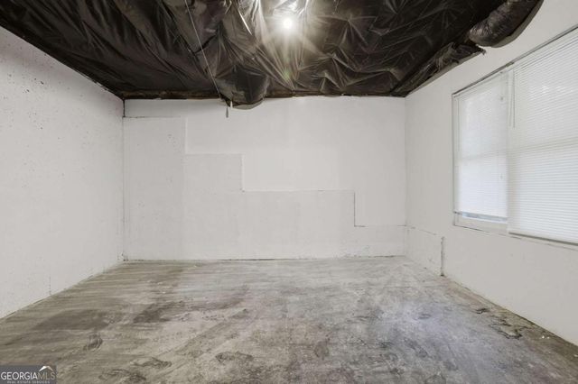 4287 Janice Drive, Atlanta, GA 30337